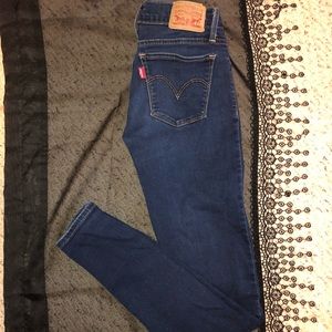 Levi super skinny jeans